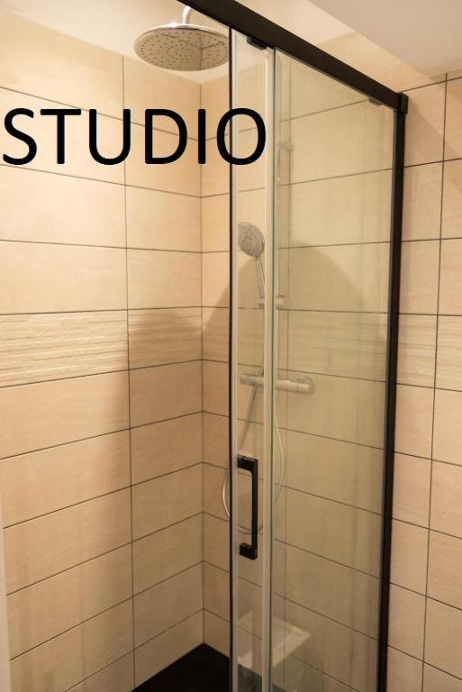 Studio Hikoki Dinan Exterior foto